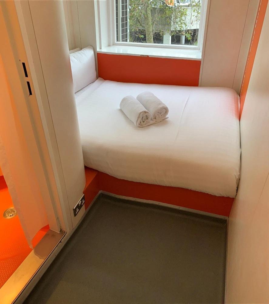 Easyhotel South Kensington Лондон Экстерьер фото
