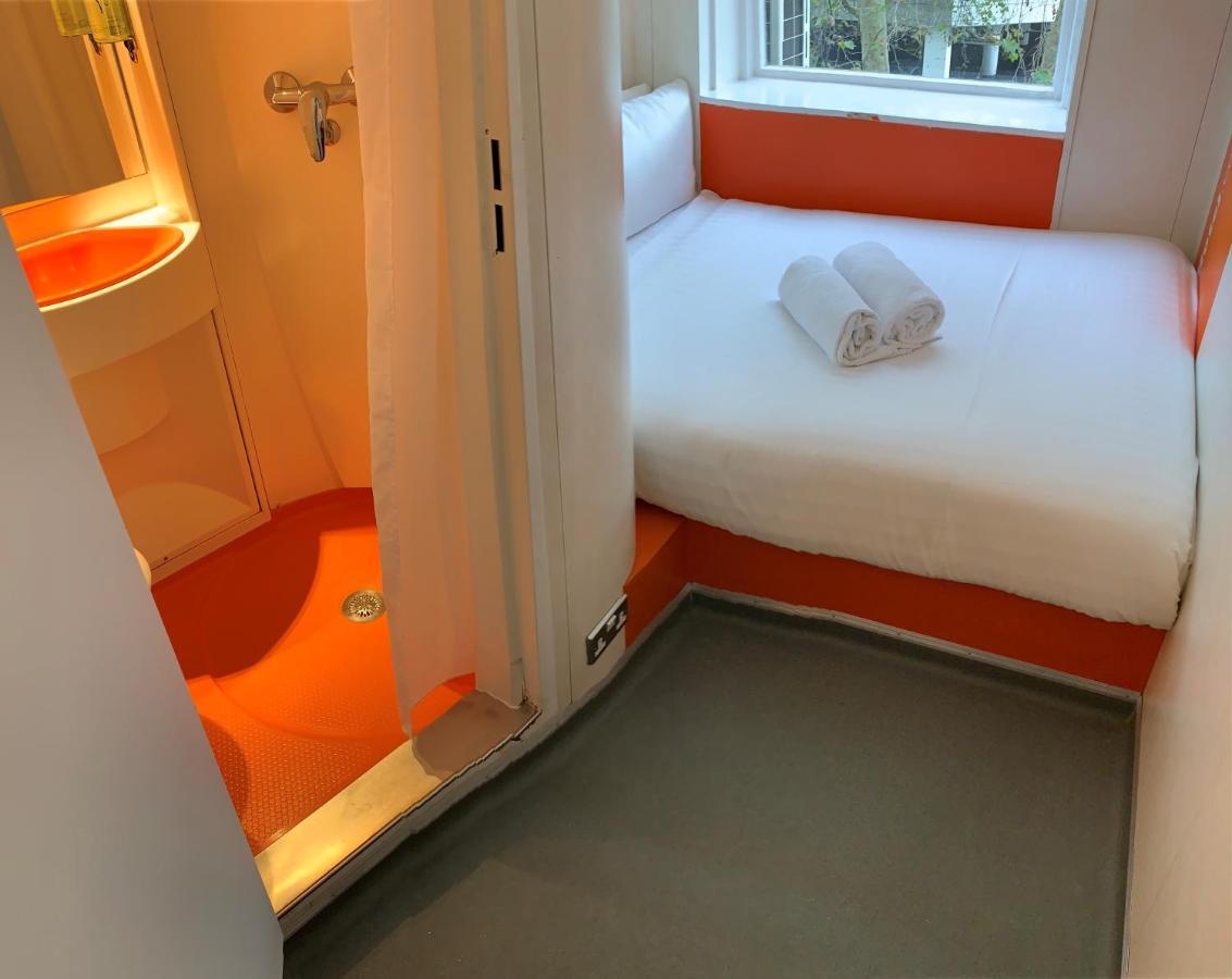 Easyhotel South Kensington Лондон Экстерьер фото